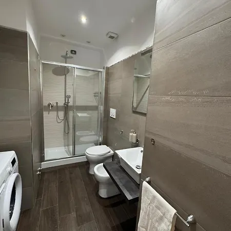 Vatican Terrace - Modern 公寓