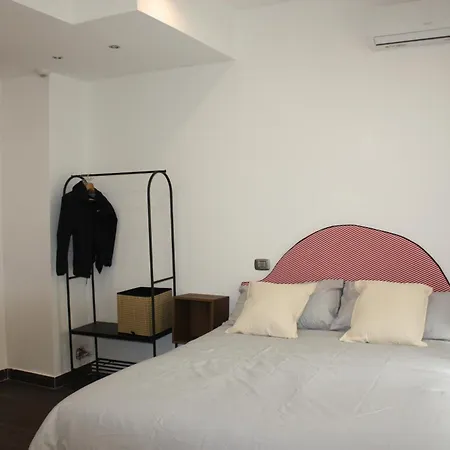 Vatican Terrace - Modern *